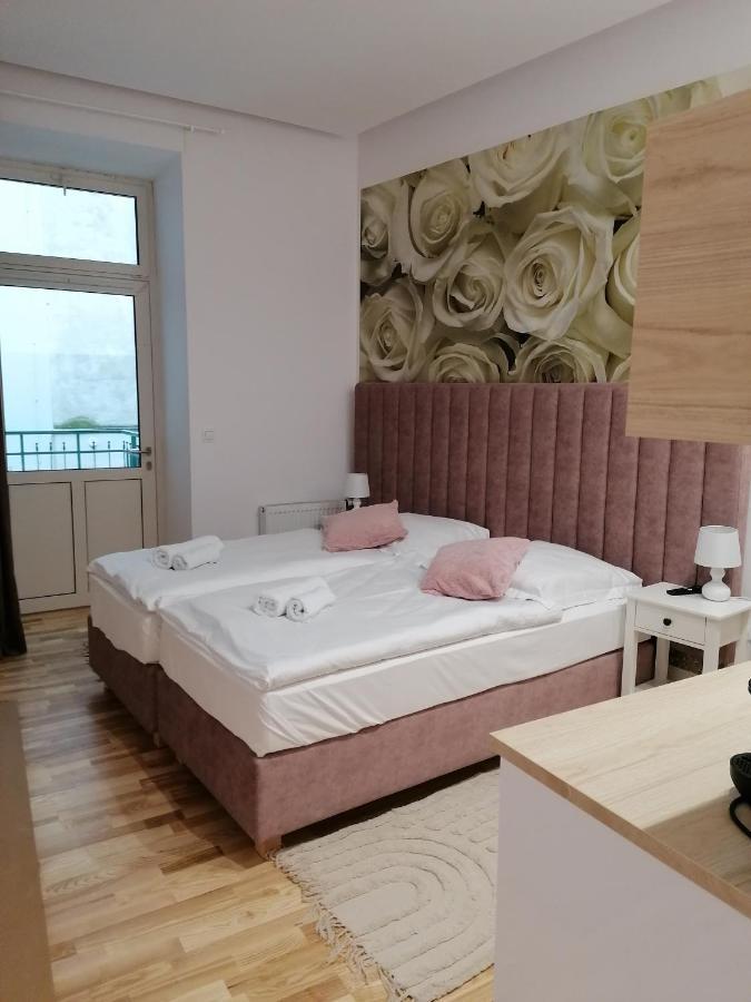 Apartament Juwel 14 *